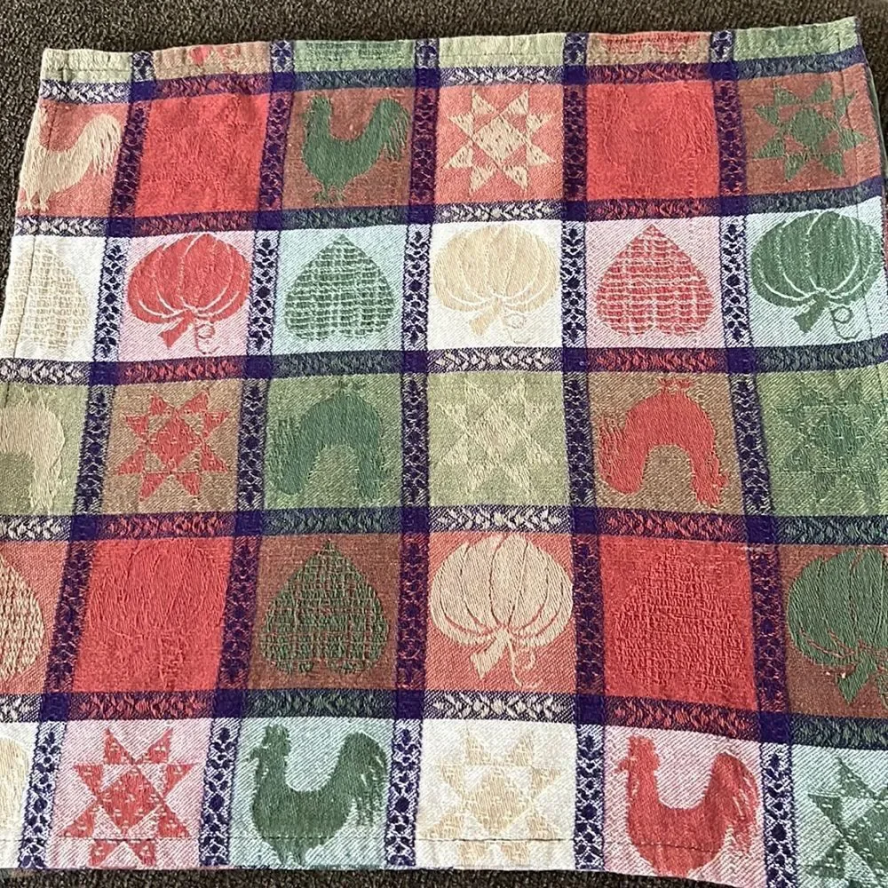 Autumnal Farmhouse Set of 4 Dinner Square Cloth Napkins- 16” by 16”